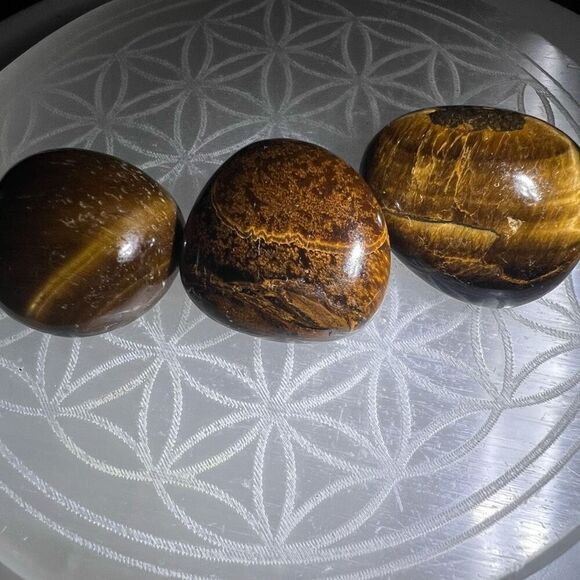 Tiger Eye Crystals Tumbled‎ Stones Set of Three (#3) - Picture 6 of 14